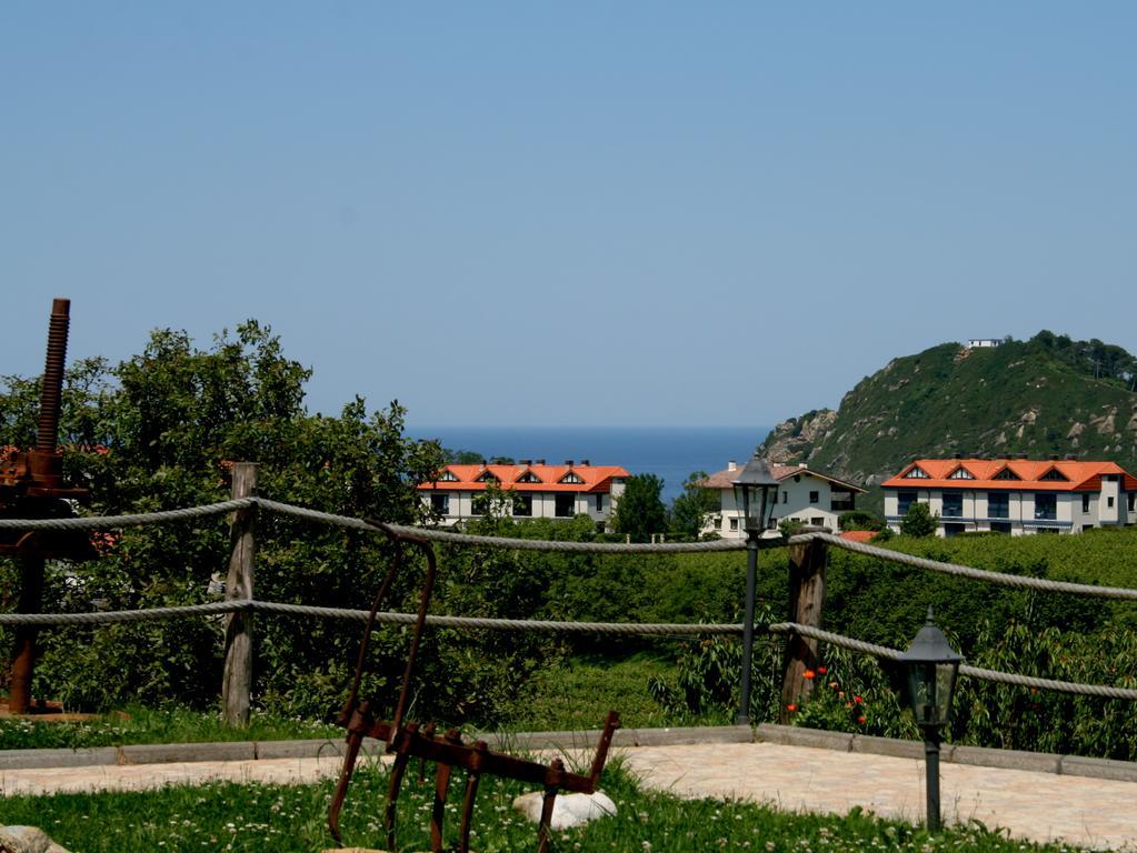 Usotegi Guest House Getaria Exterior foto